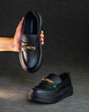 RoyalStep™ – Mocasines Clásicos con Detalle Metálico de Tienda en